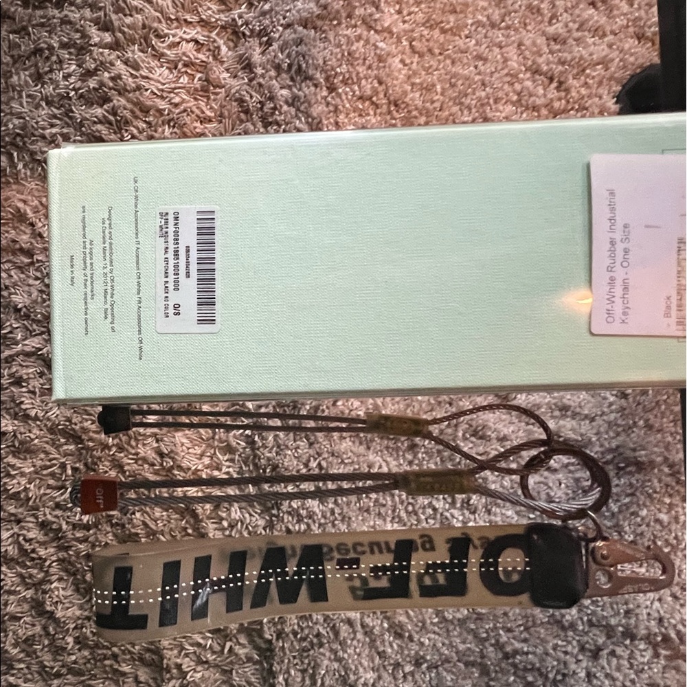 Off-White Keychain - image 6
